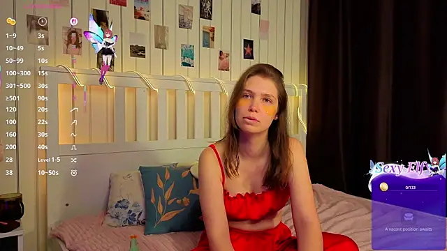 Snapshot of BeatrixCarIeton chatting on 12.14.25 BeatrixCarIeton online show from 12.14.25