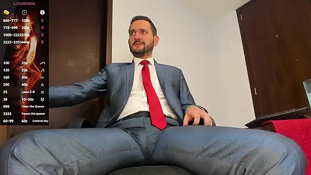 Snapshot of KarlBoss1 chatting on 10.17.25 KarlBoss1 online show from 10.17.25