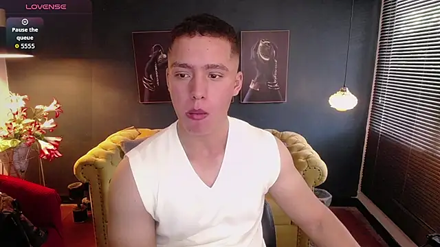 Snapshot of deivid_parker chatting on 07.31.26 deivid parker online show from 07.31.26
