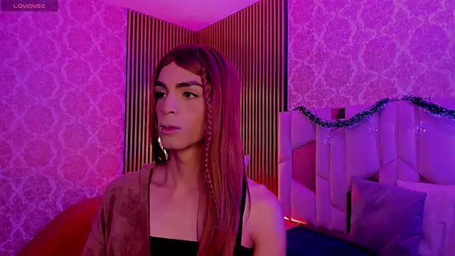 Snapshot of LIHIAN_TAY chatting on 11.23.25 LIHIAN TAY online show from 11.23.25