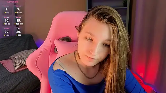 Snapshot of Mia_Myles chatting on 09.12.25 Mia Myles online show from 09.12.25