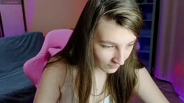 Snapshot of Mia_Myles chatting on 11.25.25 Mia Myles online show from 11.25.25