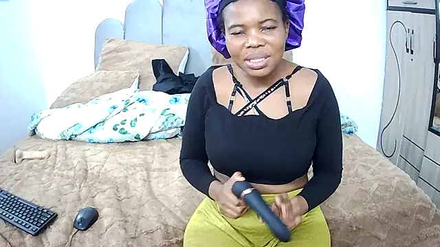 CharlotteXXX online show from 10.20.25