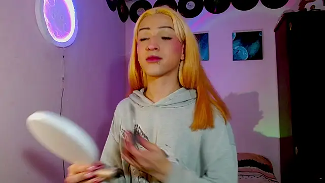 meghan devil  online show from 12.04.25