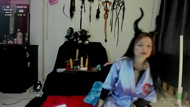 Snapshot of angierot2025 chatting on 11.14.25 angierot2025 online show from 11.14.25