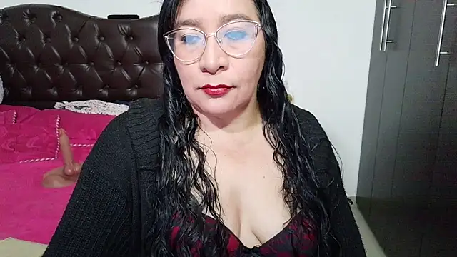 Grace mature milf online show from 06.03.26