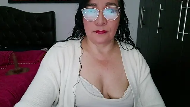 Grace mature milf online show from 06.15.26