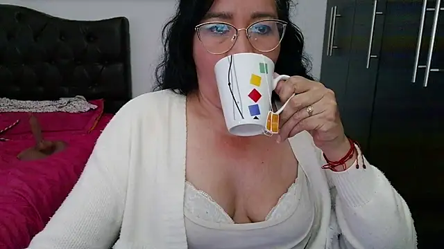 Grace mature milf online show from 06.15.26