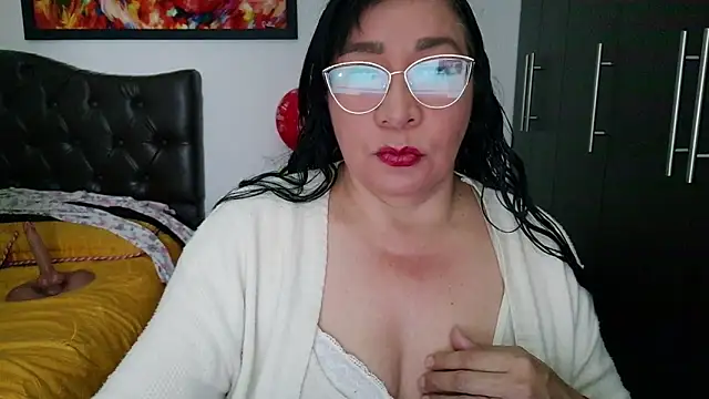 Grace mature milf online show from 07.10.26