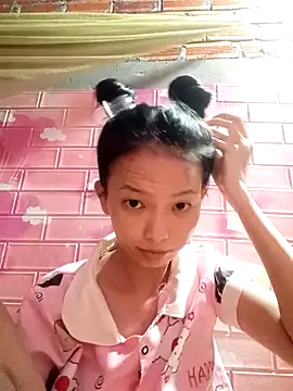 Snapshot of Sammy265 chatting on 11.12.25 Sammy265 online show from 11.12.25