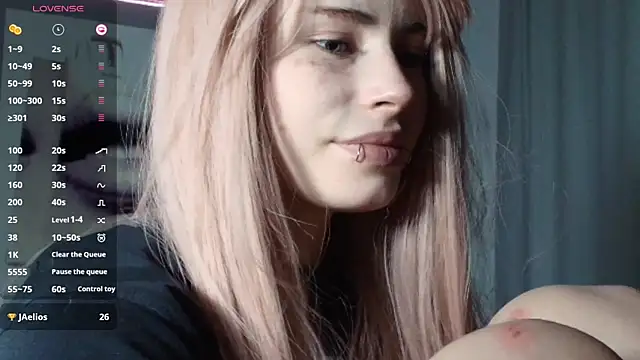 PieraMarch online show from 12.14.25