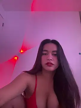 Snapshot of urasianlady chatting on 10.03.25 urasianlady online show from 10.03.25