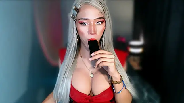 AiraCumSlut online show from 05.15.26
