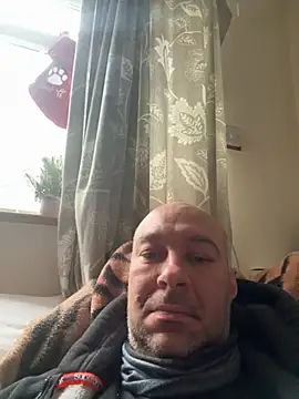 Snapshot of annubis69 chatting on 12.21.25 annubis69 online show from 12.21.25