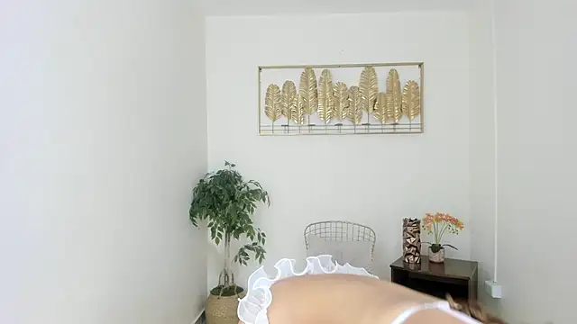 Snapshot of Stella_michel chatting on 10.13.25 Stella michel online show from 10.13.25