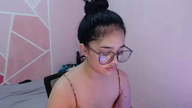 Snapshot of aaliyah_walker chatting on 11.24.25 aaliyah walker online show from 11.24.25