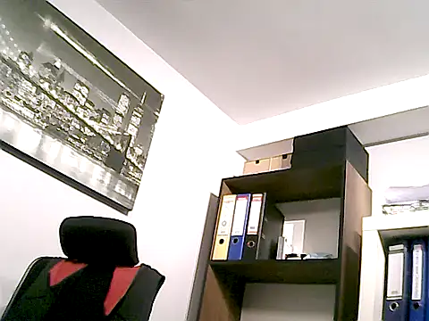 Snapshot of mastercharisma35 chatting on 11.03.25 mastercharisma35 online show from 11.03.25