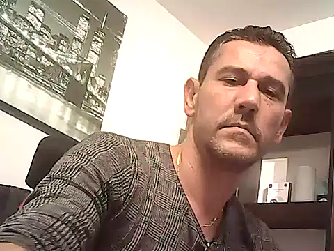 Snapshot of mastercharisma35 chatting on 12.02.25 mastercharisma35 online show from 12.02.25