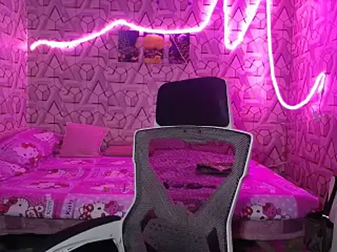 Snapshot of ValarieEater chatting on 03.31.26 ValarieEater online show from 03.31.26