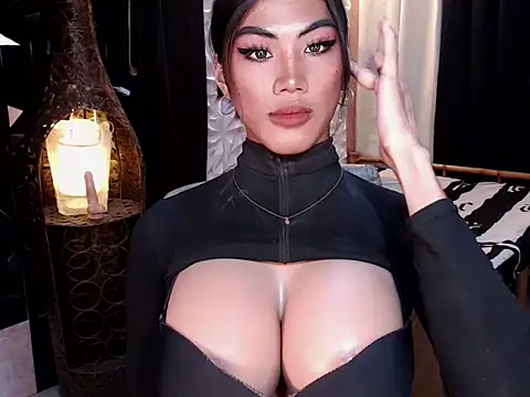 DAYANARAHFOX online show from 10.07.25