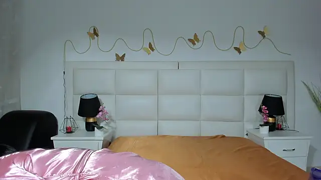 Snapshot of InnaVolkova chatting on 01.14.26 InnaVolkova online show from 01.14.26