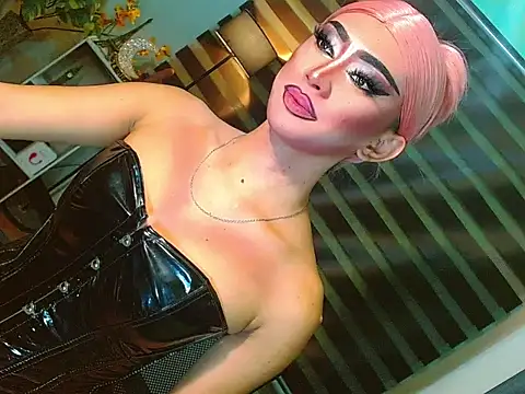 Queen yasii 88 online show from 07.15.26
