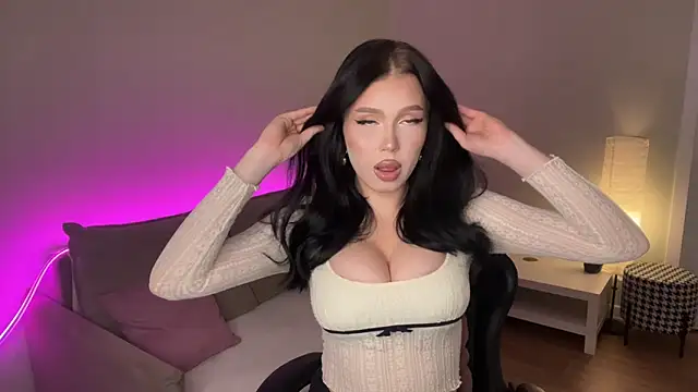 mistress of hearts online show from 11.30.25