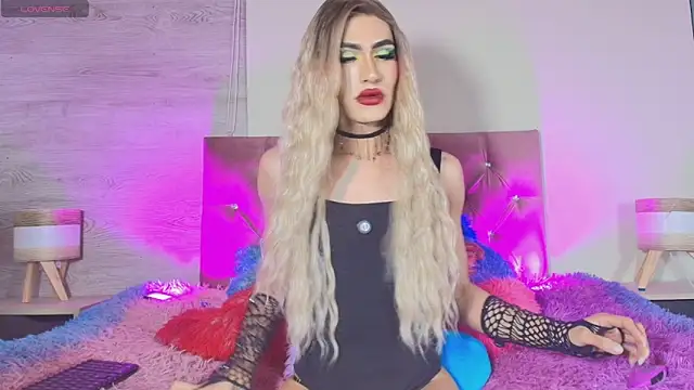 Snapshot of Zamara_Kleii chatting on 03.18.26 Zamara Kleii online show from 03.18.26