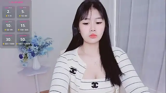 -Rose-Lucky- online show from 10.16.25