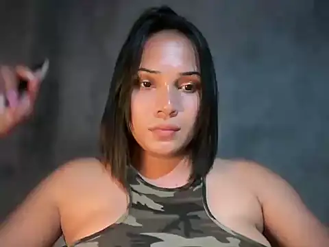 Snapshot of _peachesx_ chatting on 03.18.26 peachesx online show from 03.18.26