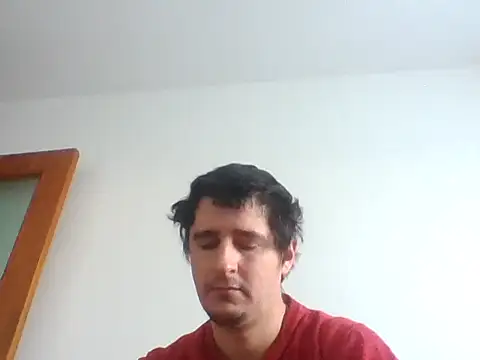 Snapshot of hugecock4u1990 chatting on 12.15.25 hugecock4u1990 online show from 12.15.25