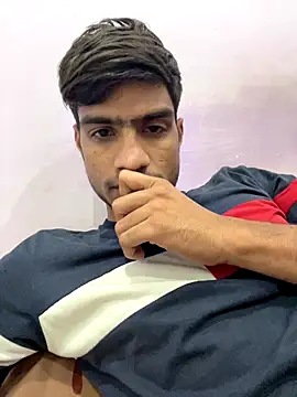 Snapshot of funny_sexxx chatting on 12.17.25 funny sexxx online show from 12.17.25