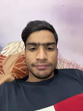 Snapshot of funny_sexxx chatting on 12.21.25 funny sexxx online show from 12.21.25