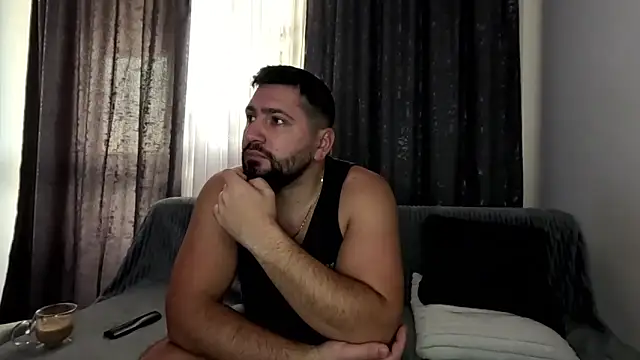 Gold Alpha Boy online show from 10.30.25