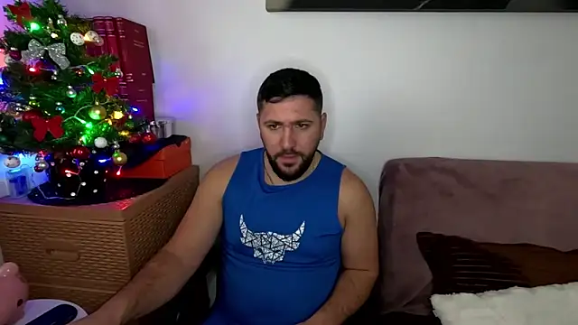 Gold Alpha Boy online show from 11.30.25