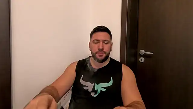 Gold Alpha Boy online show from 01.08.26