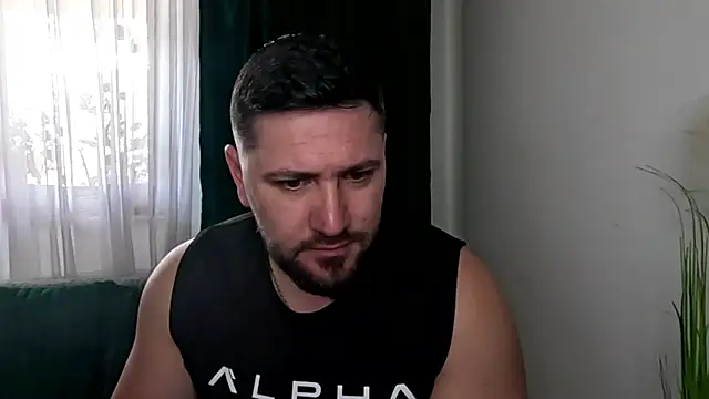 Gold Alpha Boy online show from 04.21.26