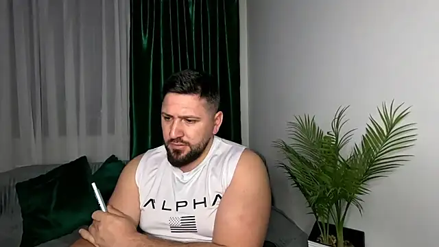 Gold Alpha Boy online show from 05.03.26