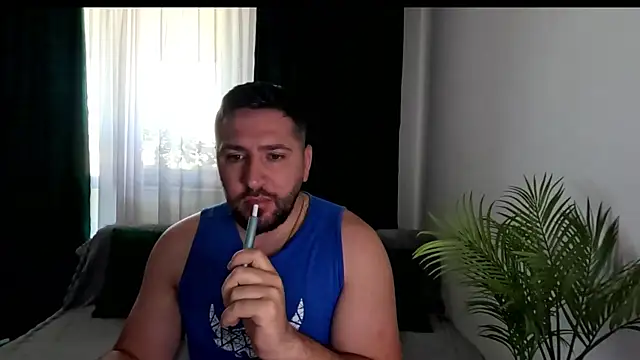 Gold Alpha Boy online show from 06.16.26