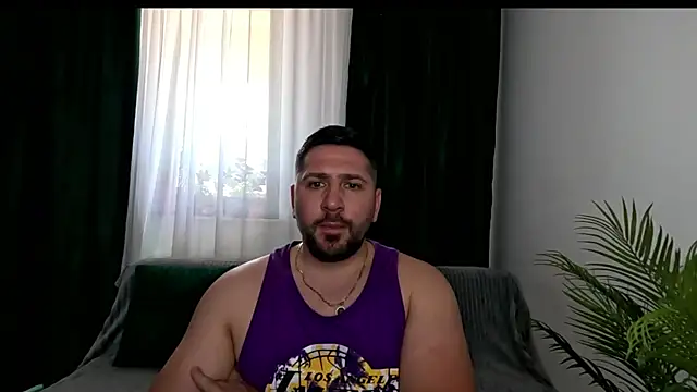Gold Alpha Boy online show from 06.25.26