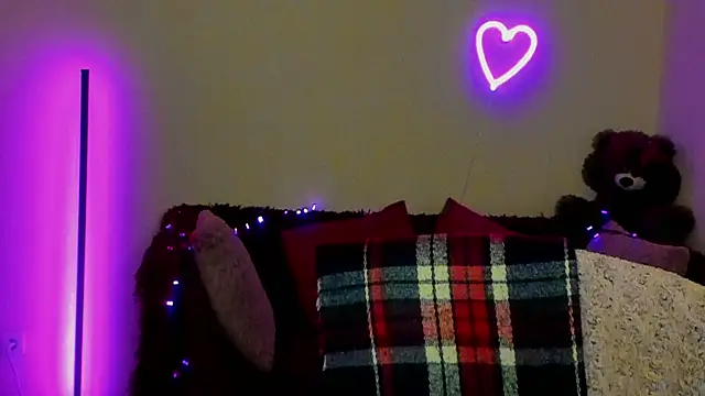 Alicia love00 online show from 04.30.26