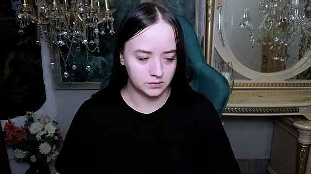 LaraBenson  online show from 03.18.26