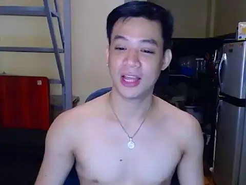 Snapshot of ASIANFULLYLOADEDCUM chatting on 09.30.25 ASIANFULLYLOADEDCUM online show from 09.30.25