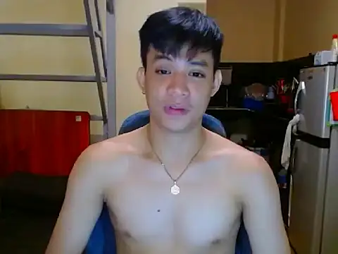 Snapshot of ASIANFULLYLOADEDCUM chatting on 10.14.25 ASIANFULLYLOADEDCUM online show from 10.14.25