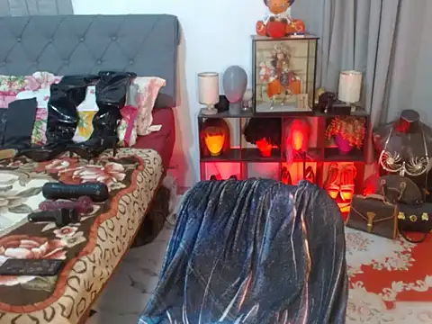 Lustfulcassy online show from 11.04.25