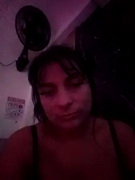 Snapshot of Lawuaifu1 chatting on 12.18.25 Lawuaifu1 online show from 12.18.25