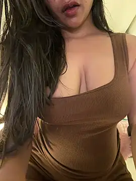 Snapshot of luv_johrrra chatting on 07.17.26 luv johrrra online show from 07.17.26