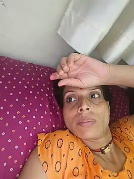 ISHANI-SINGH online show from 06.17.26