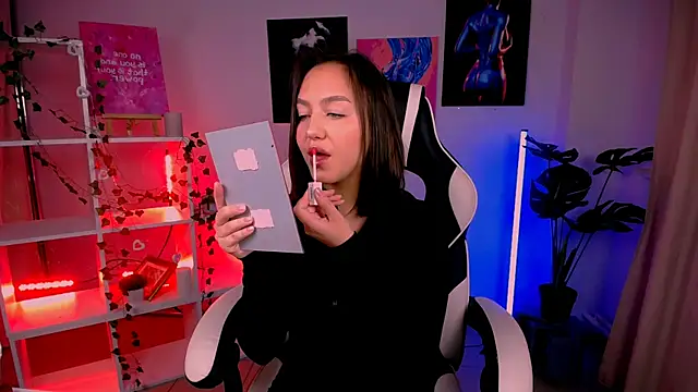 CindySparkl online show from 10.07.25