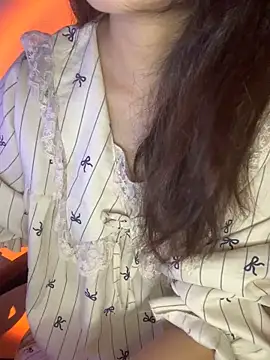 Tinasx56 online show from 09.10.25